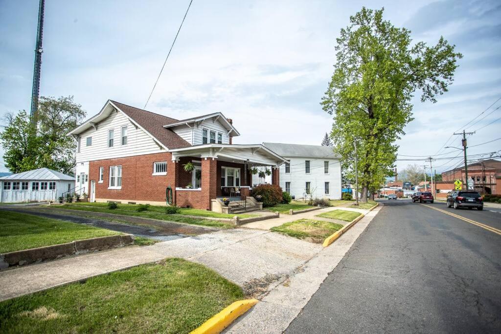 Charming 1932 Craftsman - The Bohannon House Luray Exterior photo